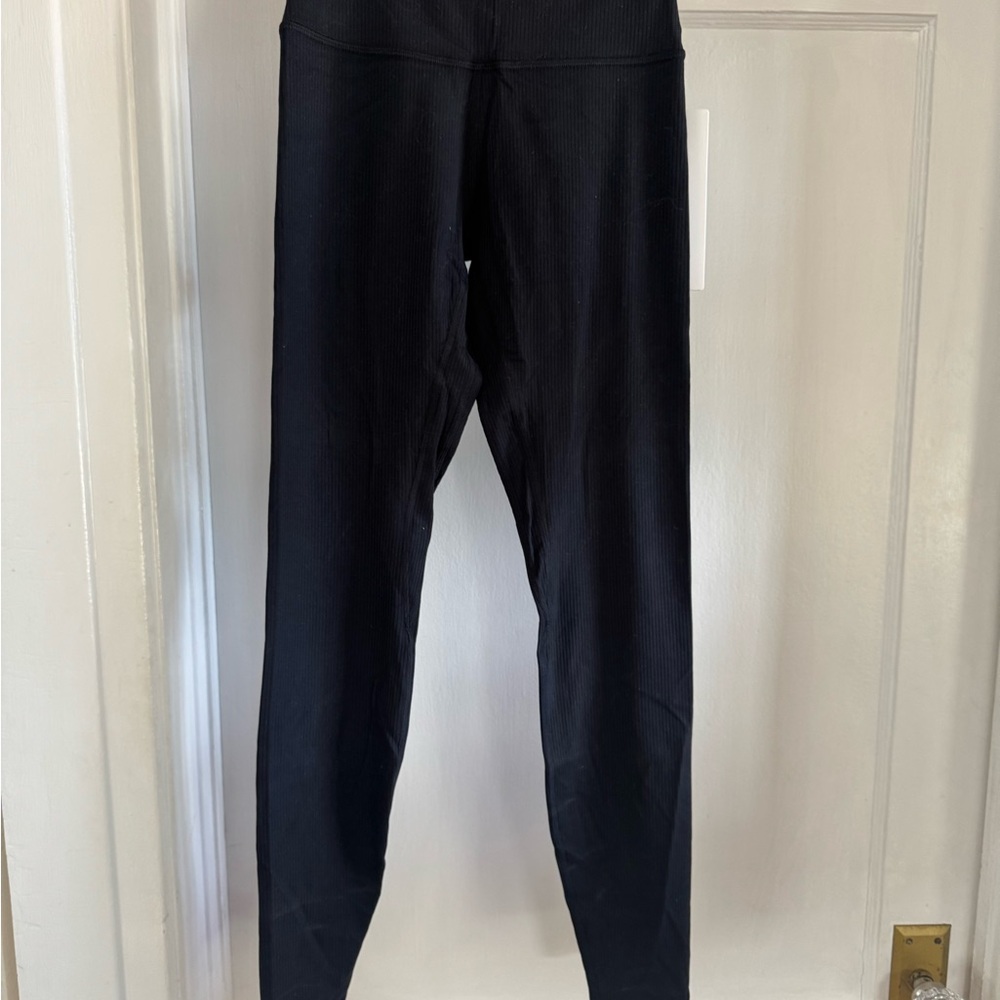 lululemon athletica Black Ribbed Align HR Legging